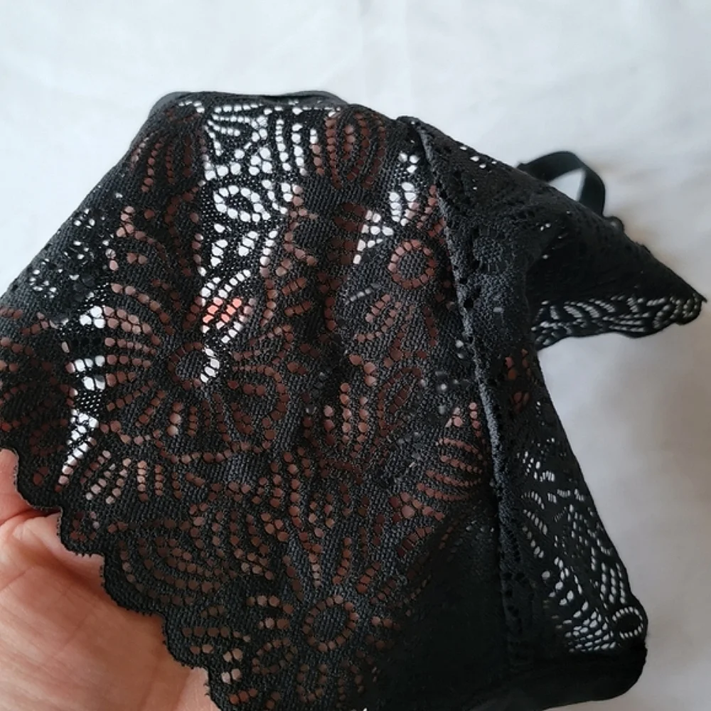 NWT Cheeky Lace String Bikini Panty | Auden